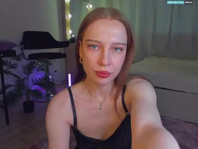 Offline evie-sapphire on BongaCams