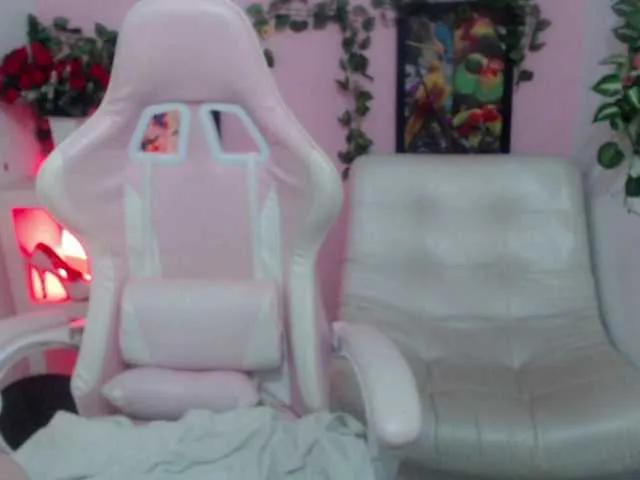 Freechat Evil-neighbor on BongaCams