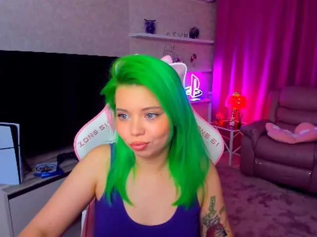 Offline FunnyVibe on BongaCams