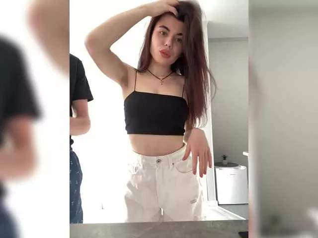 Offline Gummy-Bears on BongaCams