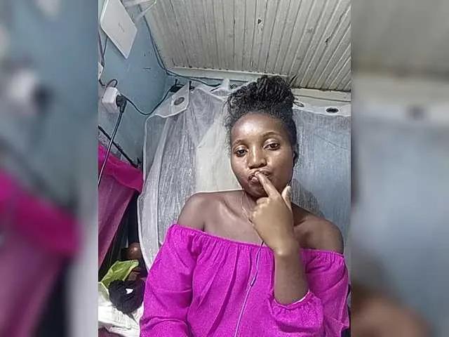 Offline Happiness007 on BongaCams
