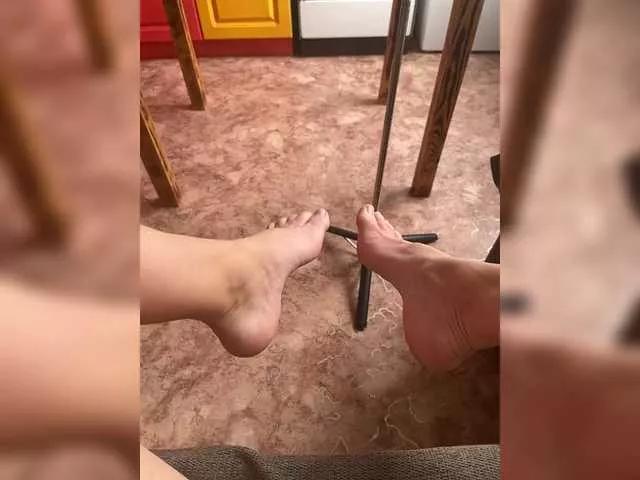 Offline HARIZZMA on BongaCams