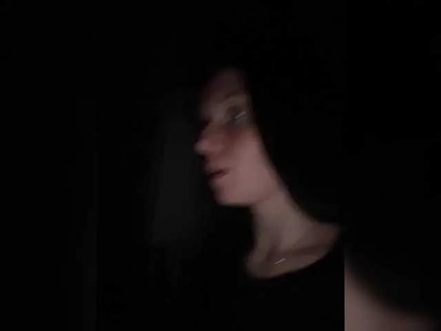 Offline Hotgirrrl on BongaCams