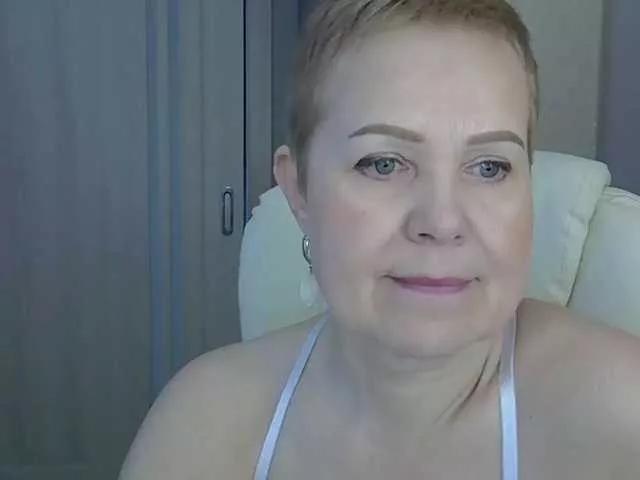 Offline IFannyLove on BongaCams
