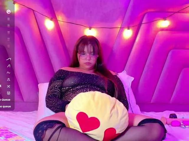 Offline innocenthazel on BongaCams