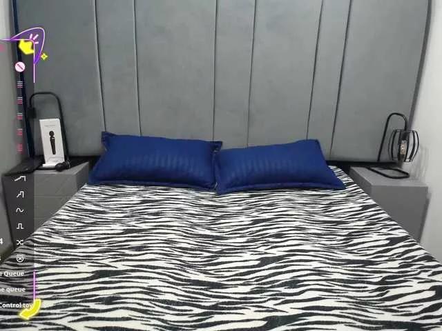 Offline JacksonnScarlett on BongaCams