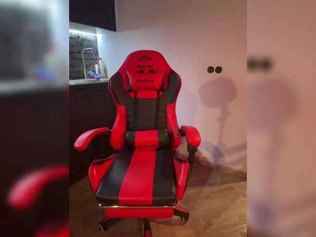 Offline Janochka666 on BongaCams