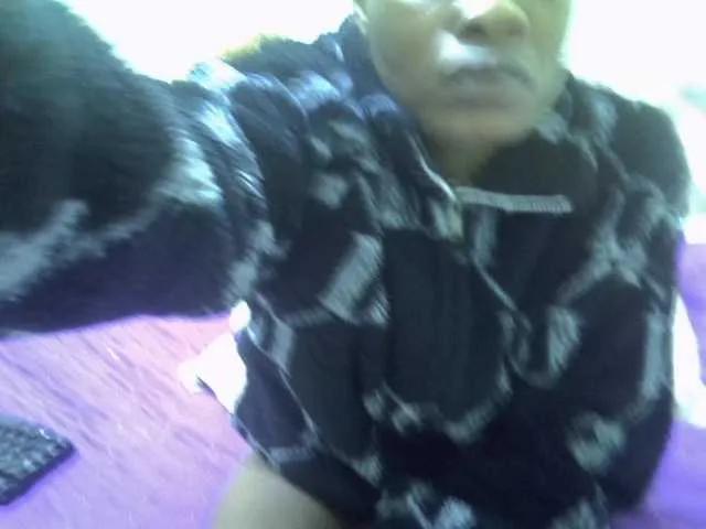 Offline jeyhoward on BongaCams