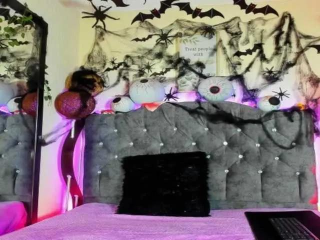 Offline karol-rose on BongaCams