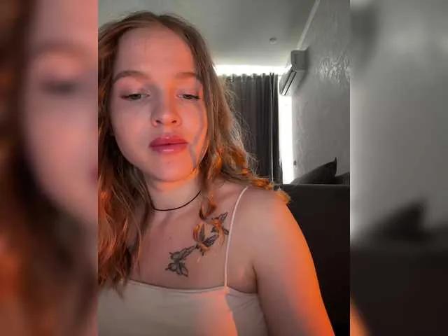 Offline KateDanverr on BongaCams