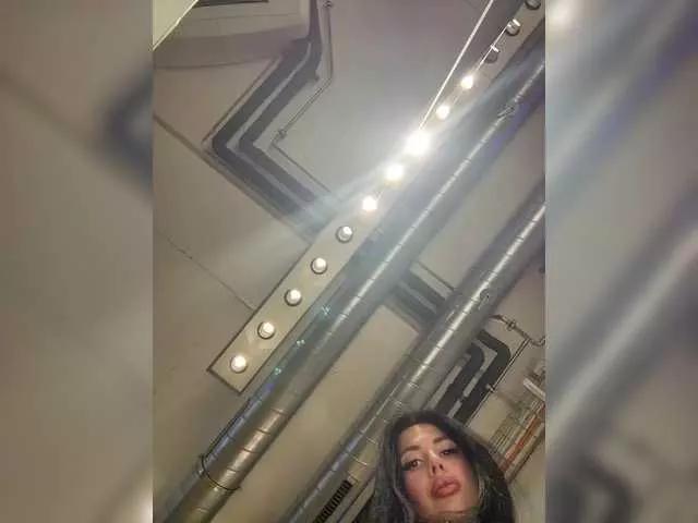 Offline KatrinMoreno on BongaCams