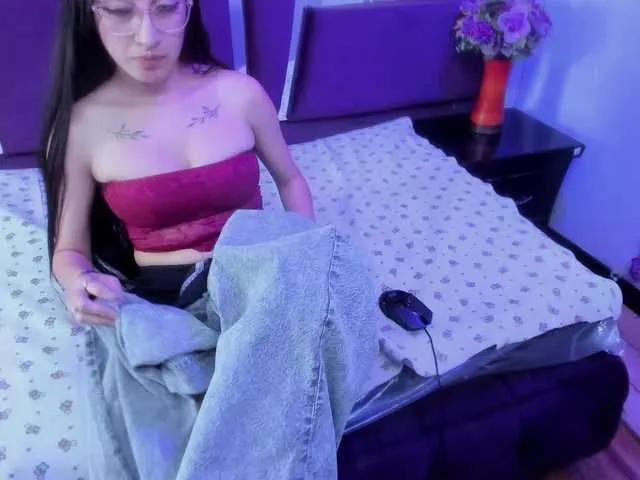 Offline kattyqueenn on BongaCams