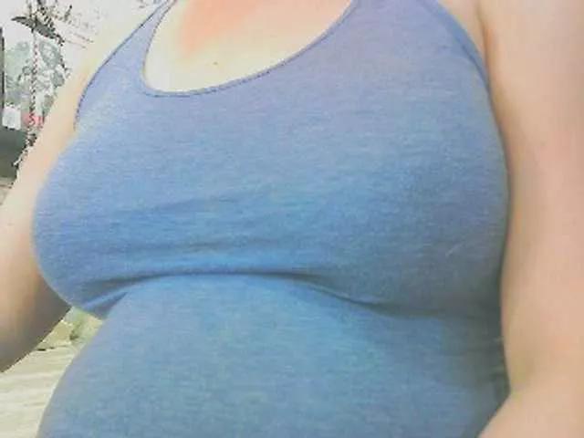 Offline KeepmepregO on BongaCams