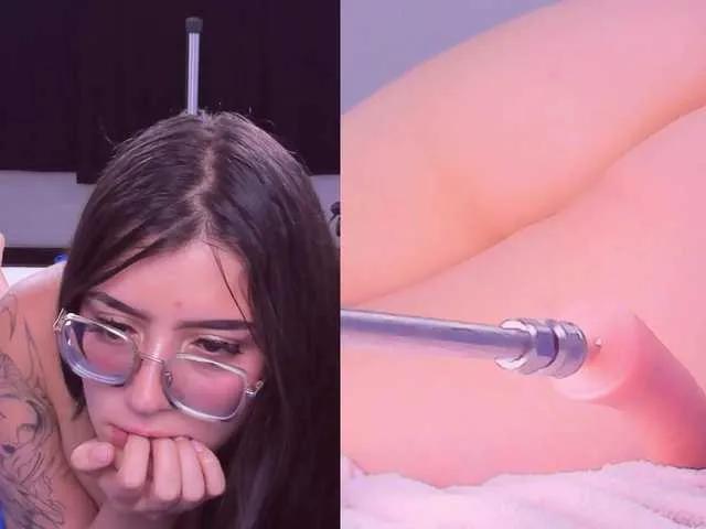 Kinky-cloe on BongaCams 