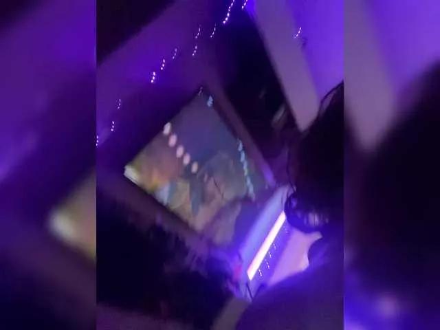 Offline KotkoLLle4KLl on BongaCams