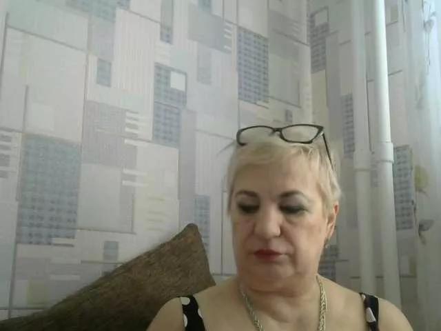Offline lara45 on BongaCams