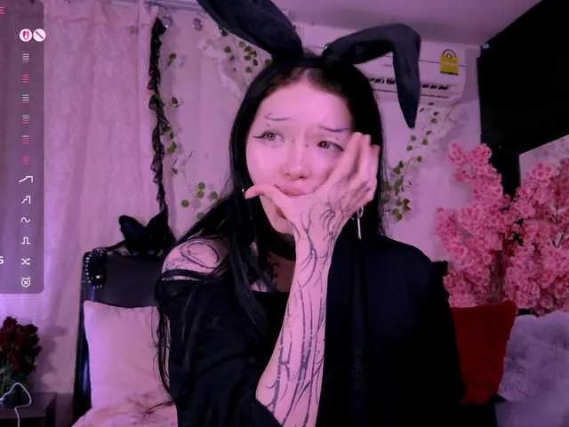 BongaCams Leinbone is Freechat Leinbone — Big Money