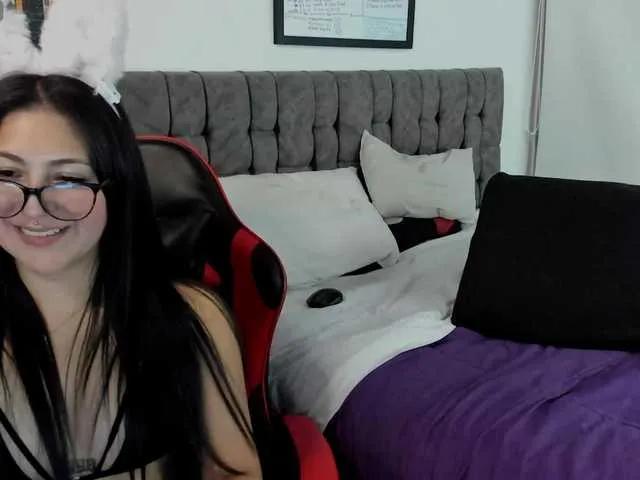 Offline Liacams on BongaCams