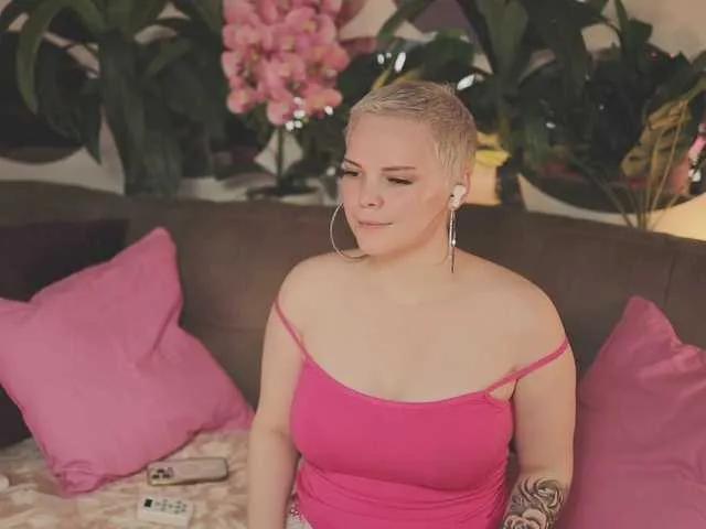 LikaBerry — Freechat on BongaCams
