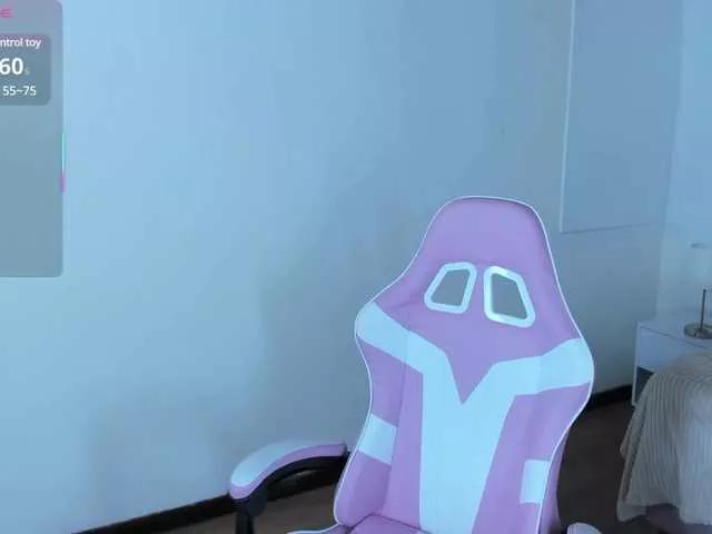 Offline lilyboom1 on BongaCams