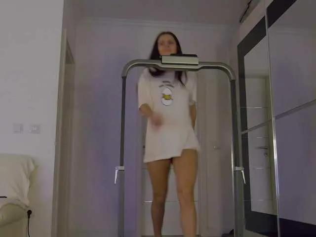 LilyRoselyn on BongaCams 