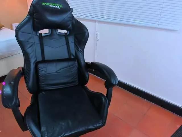 Offline lissa-jhonson on BongaCams