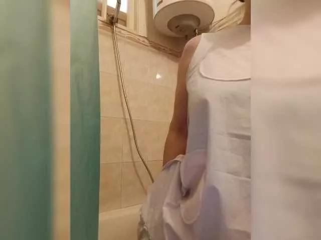 Offline LizSage on BongaCams