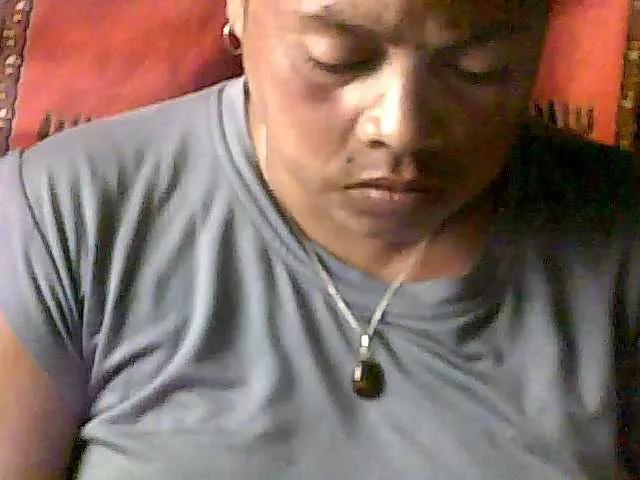 Offline LorahXVane on BongaCams