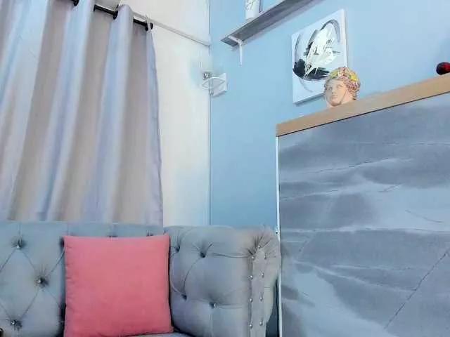 Freechat LuanaFranccesca on BongaCams