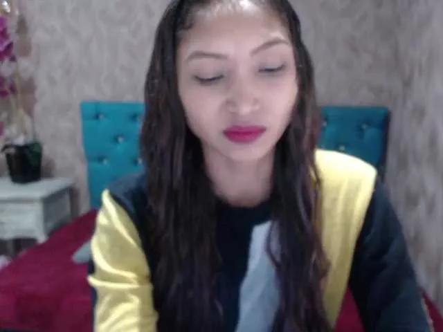 Offline MadelineDollx on BongaCams