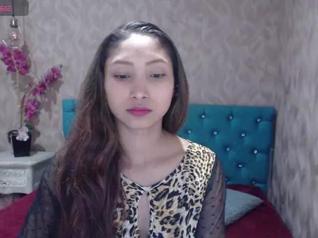 Offline MadelineDollx on BongaCams