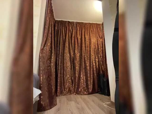 MadmenLovers on BongaCams 