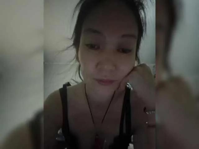 BongaCams Manamy is Freechat Manamy — caress tenderness