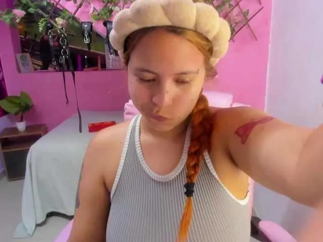 Freechat marcellaa303av on BongaCams