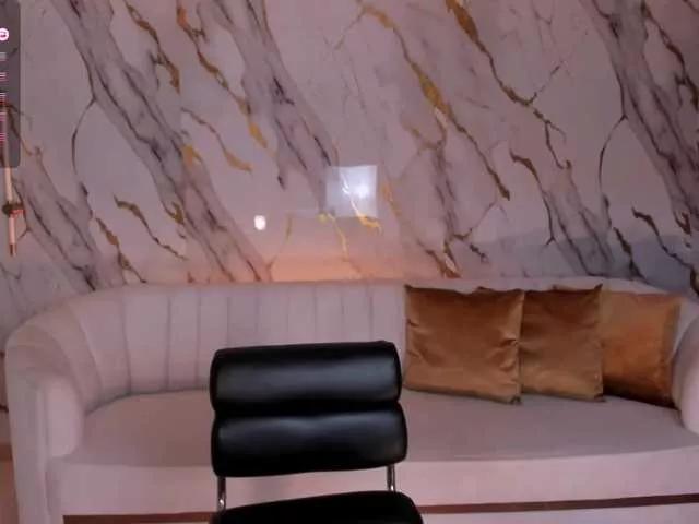 Offline MarianneLane on BongaCams