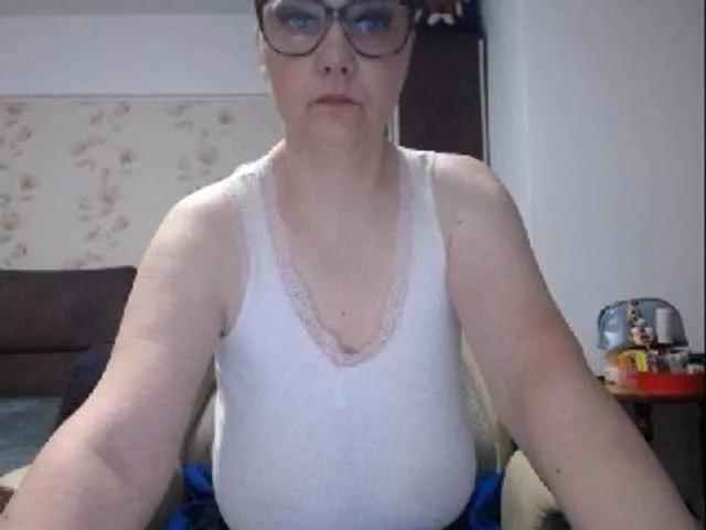Offline mary-x on BongaCams