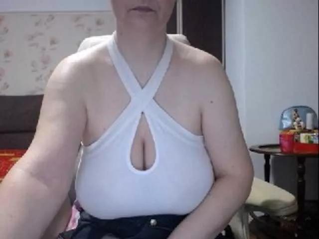 Offline mary-x on BongaCams