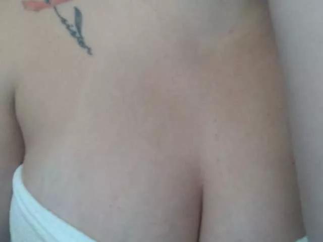 Offline MiaSecret on BongaCams