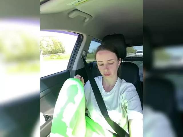 Freechat MilkaMilfMilka on BongaCams