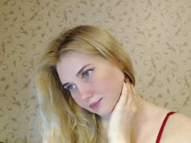 MissLilyAbrams on BongaCams 