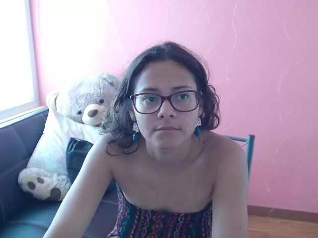 Offline morahaze on BongaCams