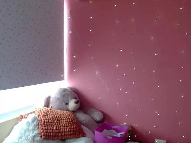 Offline morahaze on BongaCams