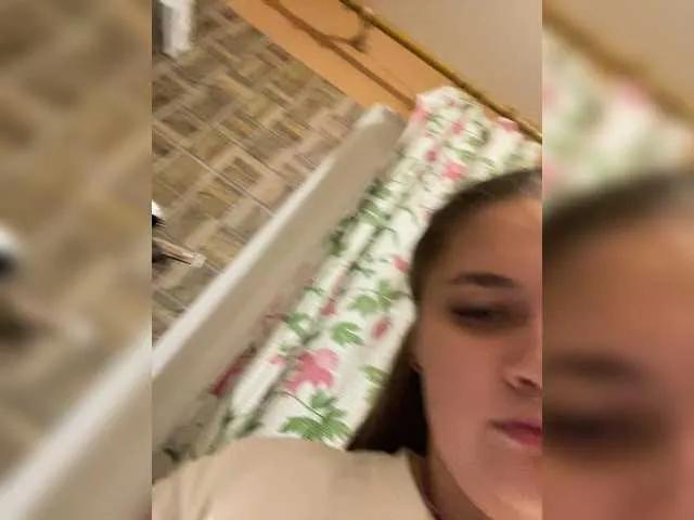 Neisi — I am excited with strong man who care about my pleasure and how to make girl cum hard