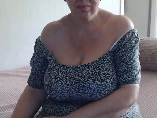 Offline NINA-RICCI on BongaCams