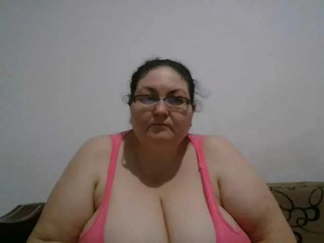 Nykyxo on BongaCams 