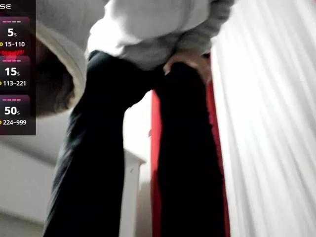 Offline Olga1W on BongaCams