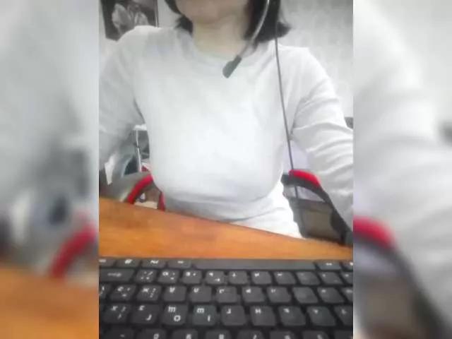 Offline Olik-Pisa on BongaCams