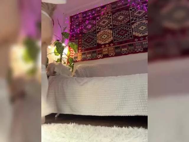 Offline PANTEONA- on BongaCams