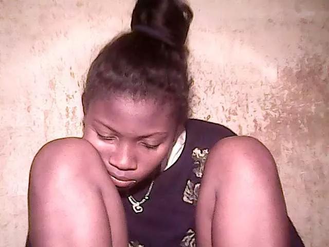 Offline princillah1 on BongaCams