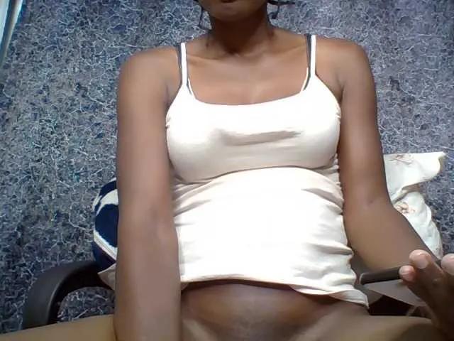 BongaCams Queenyann is Freechat Queenyann — More tips